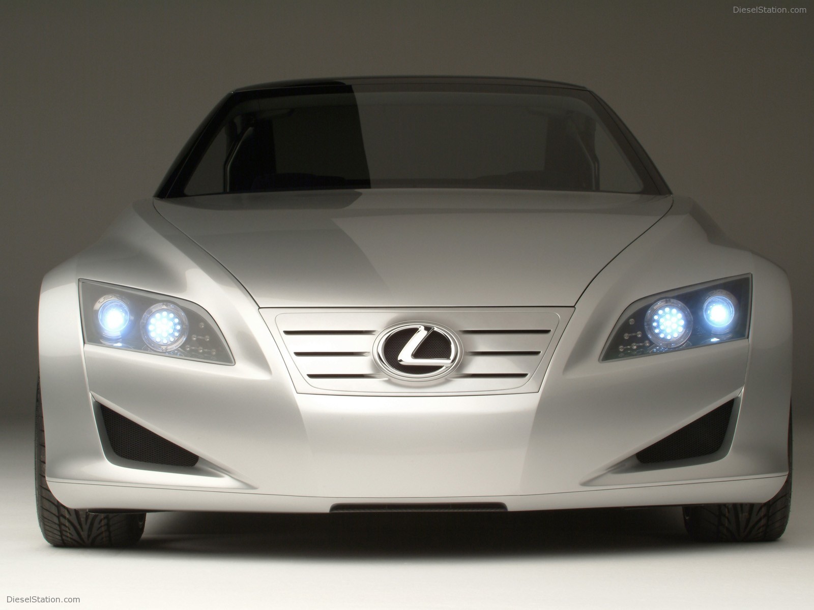 Lexus LF-C Concept